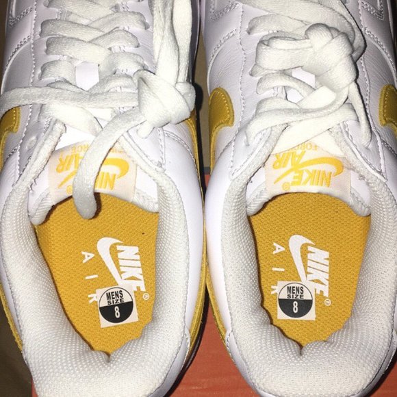 Nike Air Force 1 University Gold (US8) - Picture 3 of 5